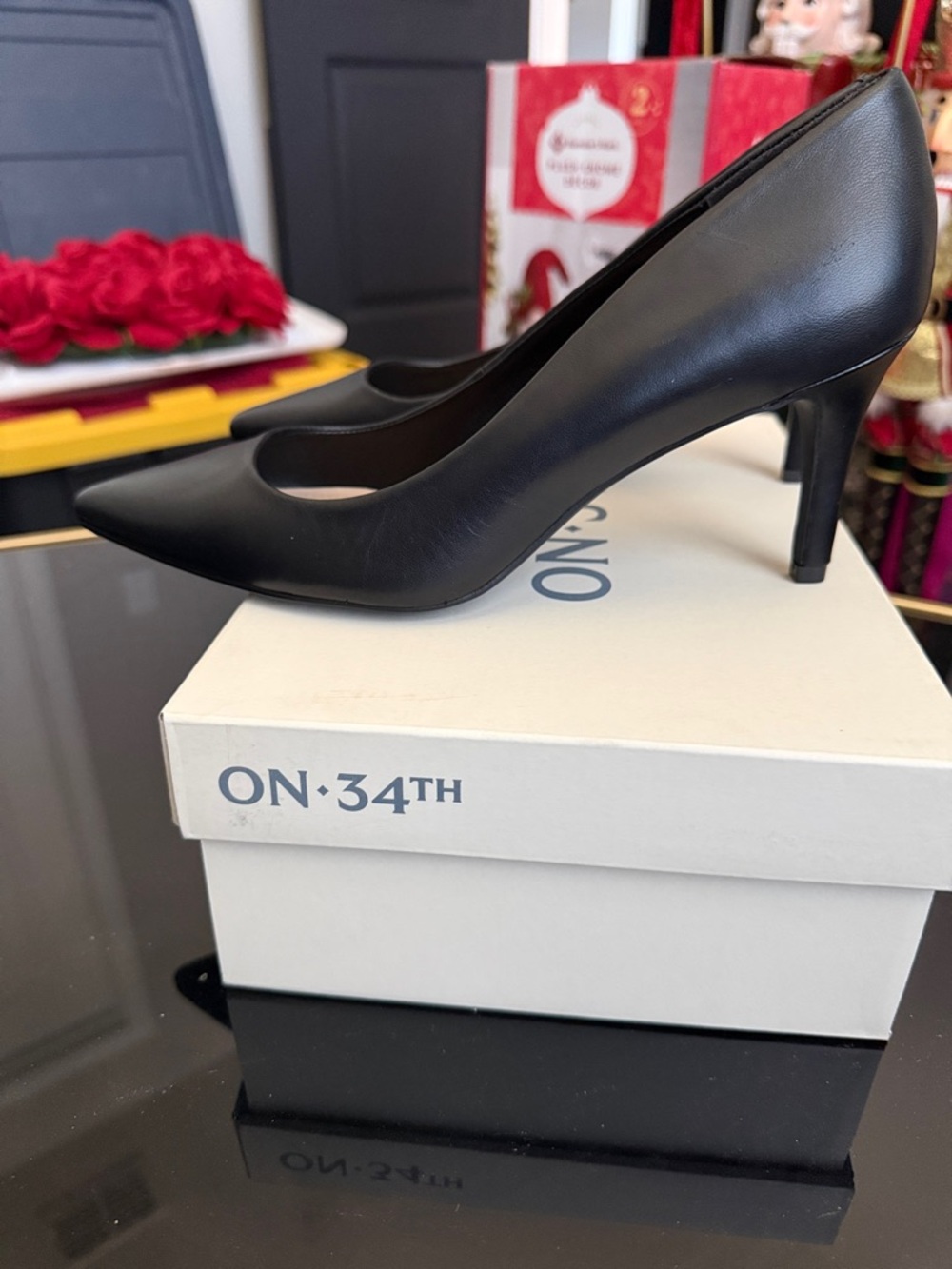 On 34th Black Leather Pointed-Toe Mid Heel Pumps